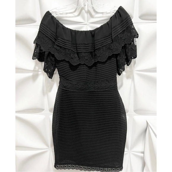 Alice by Temperley Sz 2 Lace Off-the-Shoulder Mini Sheath Mini Dress Scalloped - Picture 9 of 11